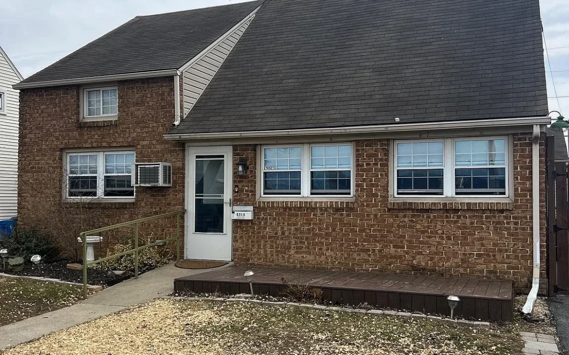 5313 Allentown Pike, Temple, PA 19560